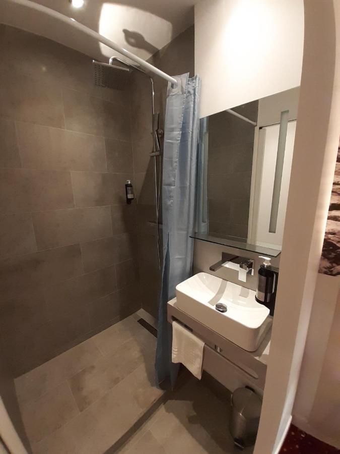 Hotel Le Passiflore Saint-Pol-de-Leon Ngoại thất bức ảnh