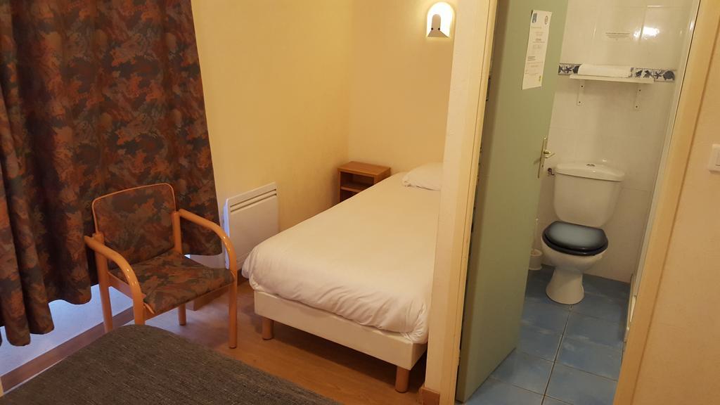 Hotel Le Passiflore Saint-Pol-de-Leon Ngoại thất bức ảnh